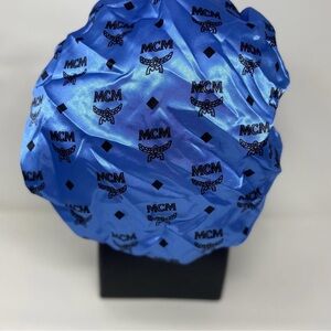 Blue Silk bonnet